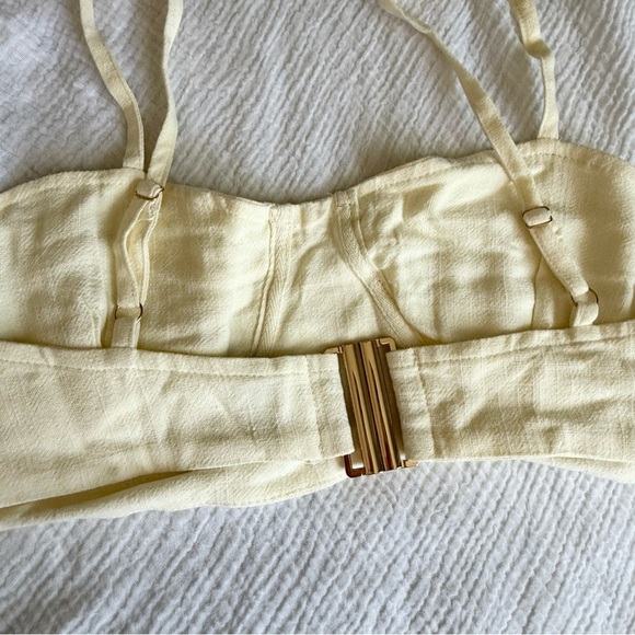 PrettyLittleThing Soft Yellow Top - Picture 4 of 12